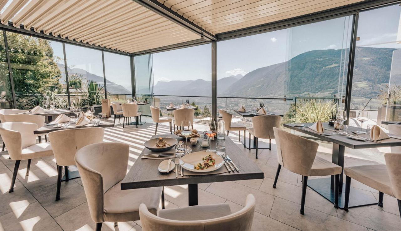 Hotel Panoramahotel Am Sonnenhang Tirolo